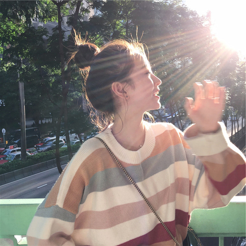 2023 new Internet celebrity lazy style loose and stylish versatile tops are super popular with sweaters for women's autumn and winter clothing