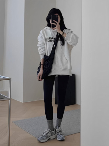 White and gray hooded velvet sweatshirt for women  new autumn and winter small person loose pullover lazy style jacket