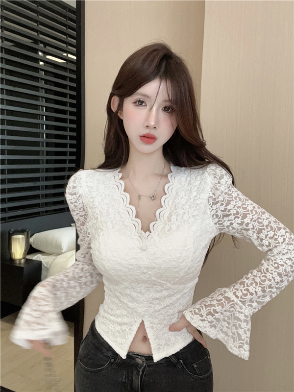 實拍  法式復古短款收腰顯瘦V領長袖蕾絲打底衫上衣女