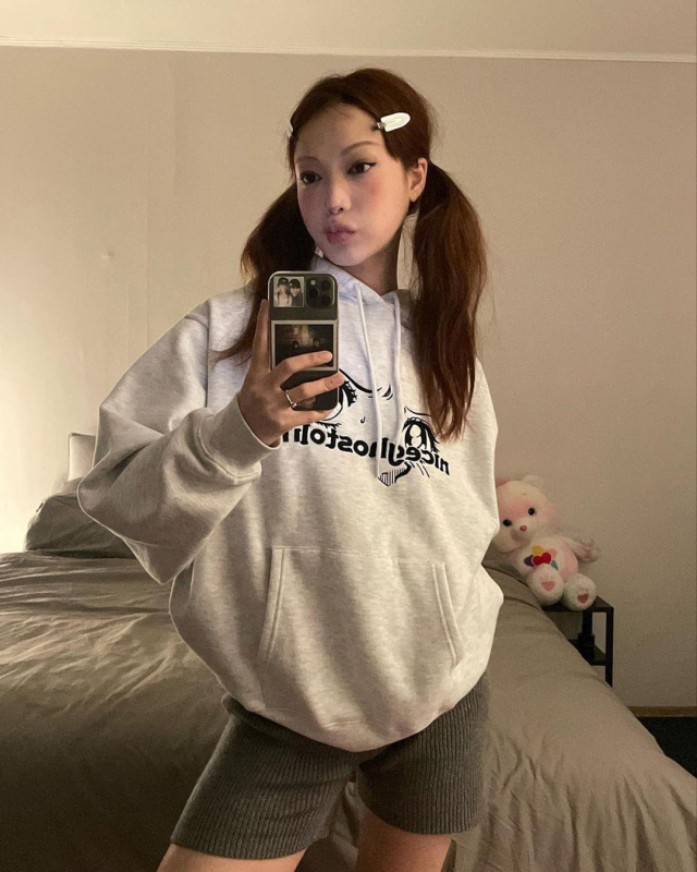 Sakura Madou Ghost horse girl printed cartoon eyes sweatshirt autumn and winter loose and versatile casual hooded top