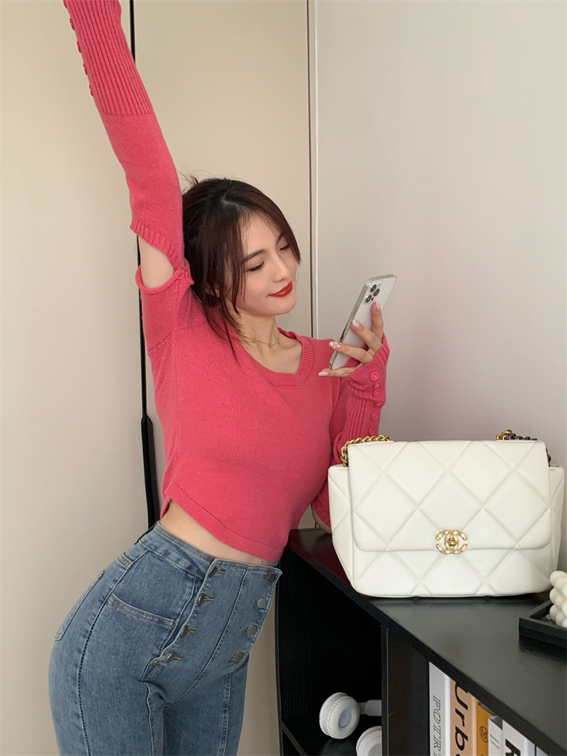 Real shot Design slimming top with sleeves solid color knitted T-shirt