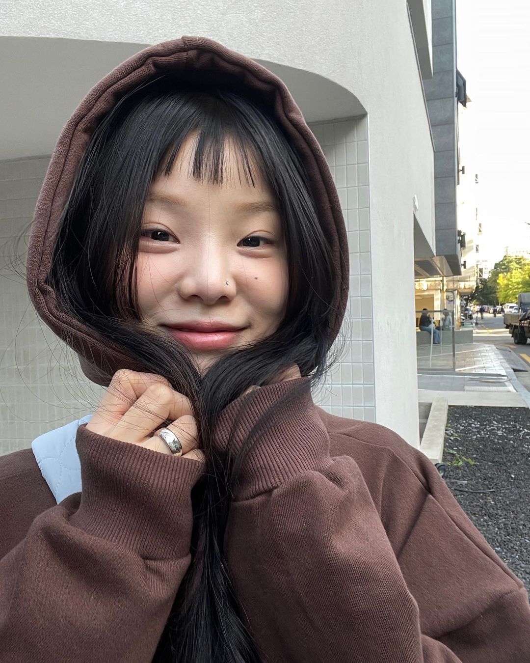 Sakura Madou Lazy American street niche brown hooded sweatshirt couple casual velvet pullover top