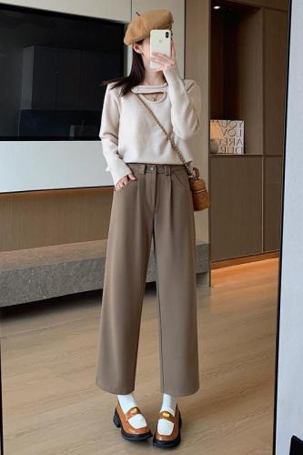 Real shot of wearing coffee-colored woolen pants, suit, wide-leg pants, women's autumn and winter narrow version slimming winter nine-point straight pants