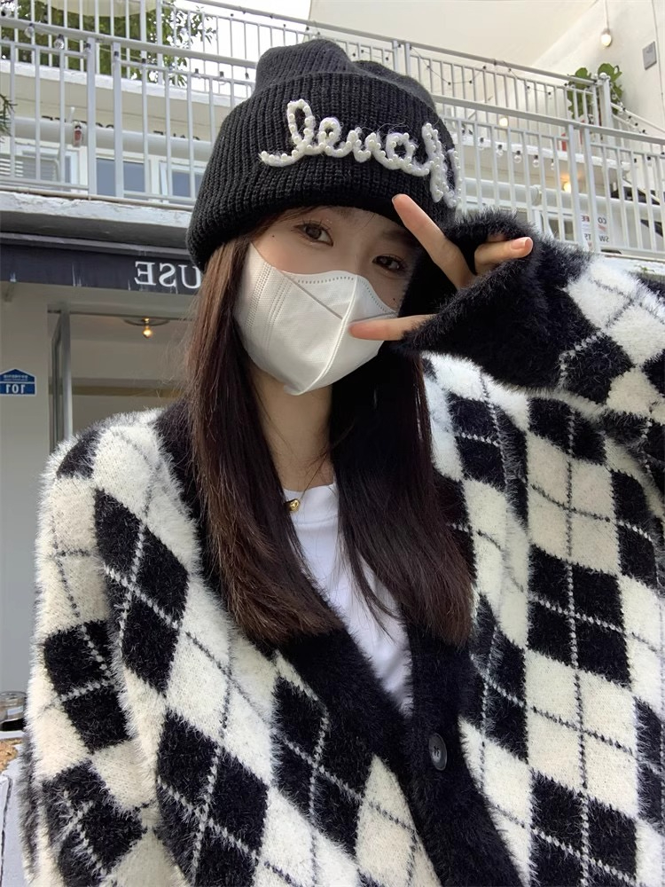 Sheep wool quality Korean style loose and high-end soft waxy rhombus knitted cardigan jacket
