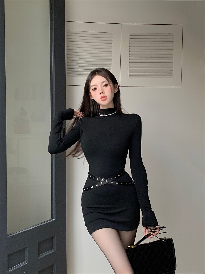 實拍~秋冬新款黑色長袖打底連衣裙女修身顯瘦辣妹包臀短裙子
