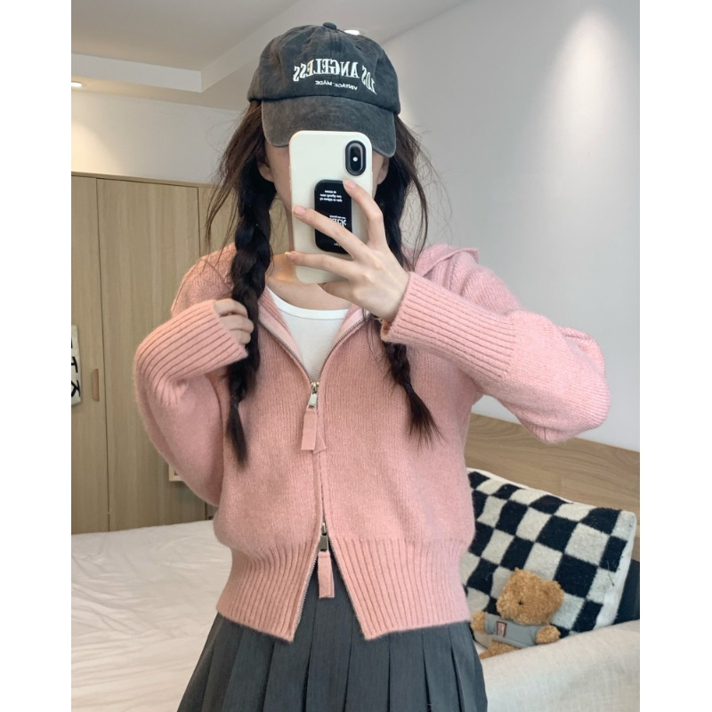 Women's 2023 Spring and Autumn New Hooded Women's Sweater Small Bottoming Short Sweater Cardigan Knitted Jacket