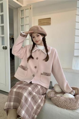 Real shot of gentle and sweet doll collar woolen coat plaid skirt two-piece set