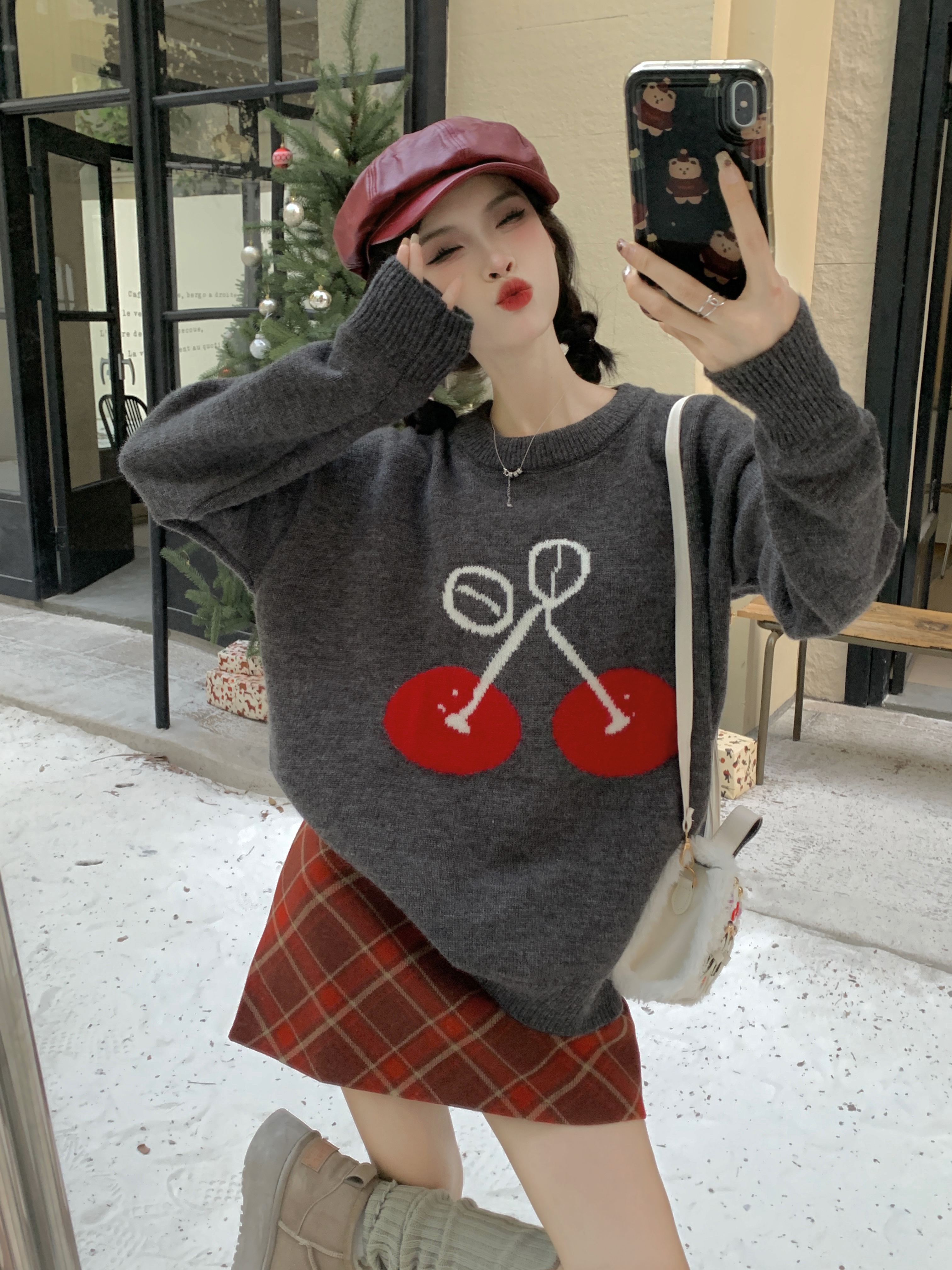 Actual shot of Korean style square collar bottoming shirt, long-sleeved warm German velvet brushed plus velvet thickened autumn and winter top bottoming shirt