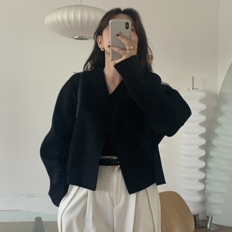 韓國東大門春秋新款時尚氣質簡約小個子V領寬鬆短款毛呢外套