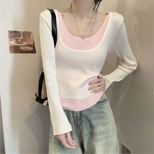 Real shot of autumn and winter vacation two-piece fashionable knitted long-sleeved tops with temperament and a base layer T-shirt