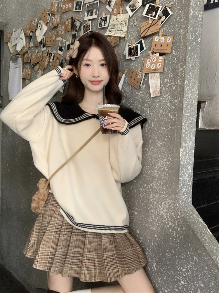 Actual shot of new autumn and winter thickened spliced ​​navy collar long-sleeved sweater for women loose slimming knitted top