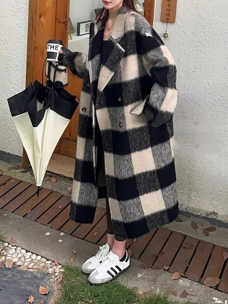Tartan coat for women 2023 autumn and winter new loose thickened Korean Hepburn style woolen coat for small people