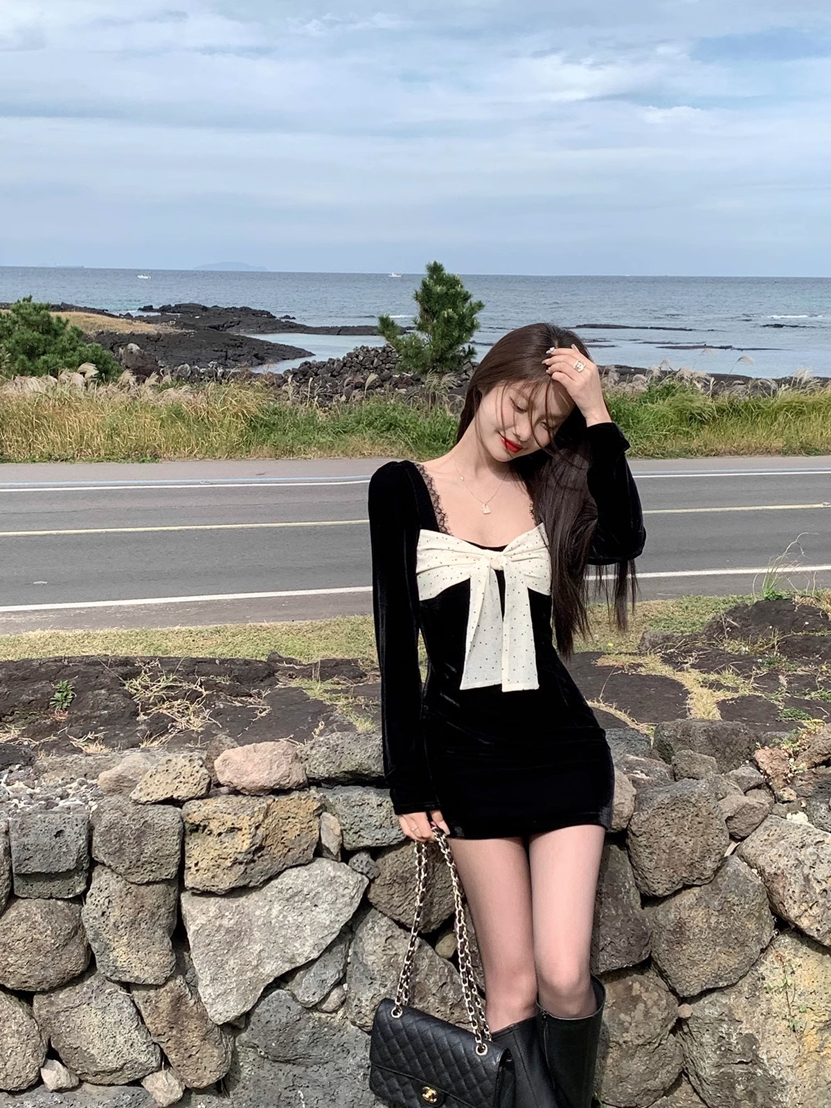 JustQin南燭千金秋冬新款法式復古宮廷風顯瘦黑絲絨連衣裙女