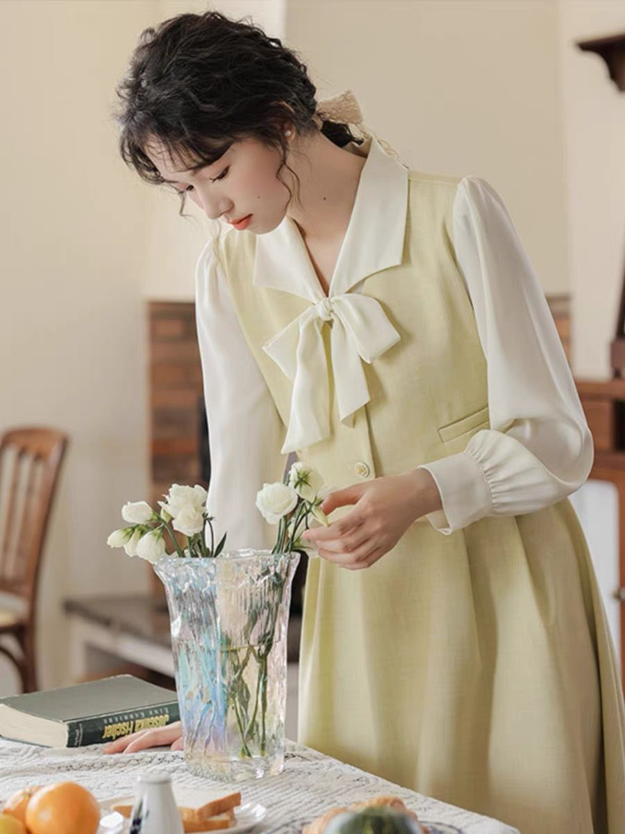 今年流行法式連衣裙女2023年秋冬新款收腰顯瘦氣質通勤長袖裙子