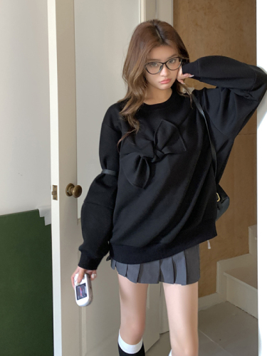 Actual shot of 2023 autumn and winter new style soft cotton age-reducing design black three-dimensional bow women's loose velvet sweatshirt