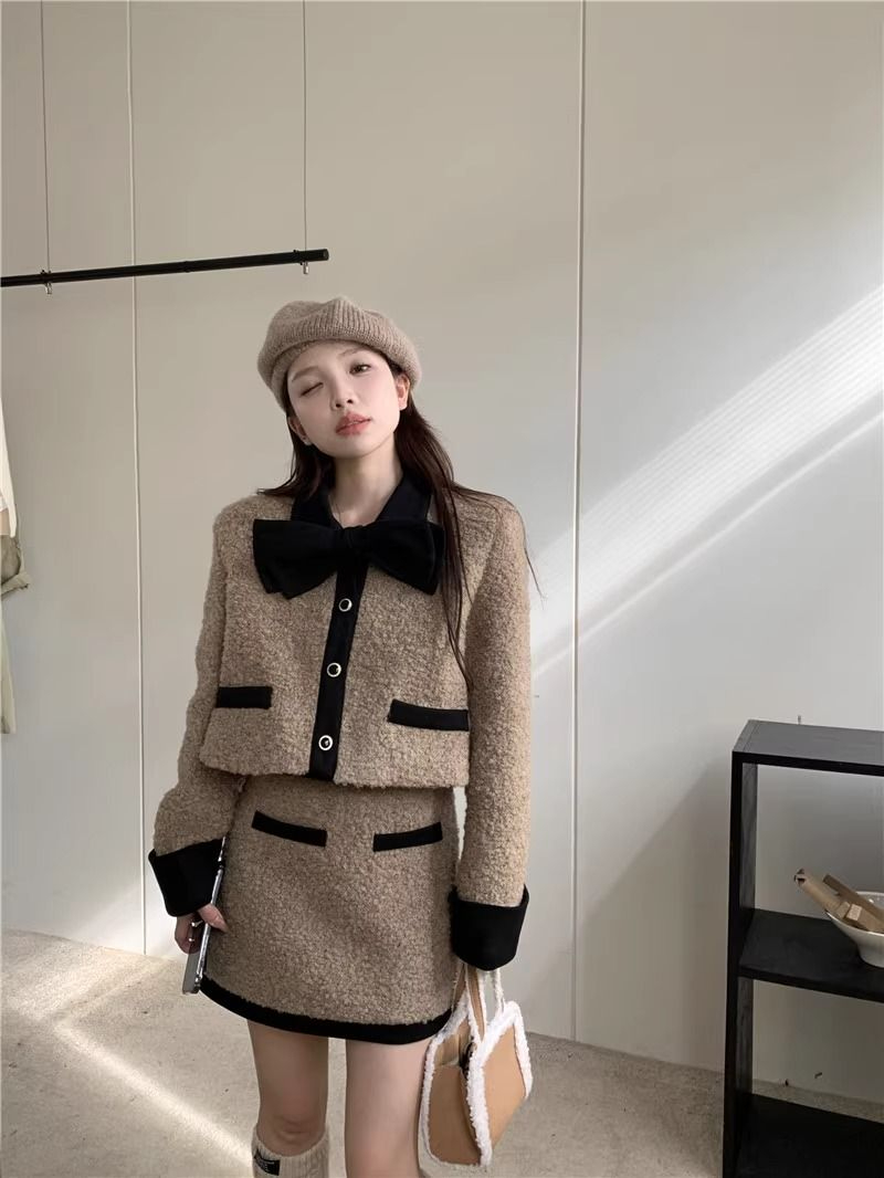 小香風蝴蝶結短款長袖毛呢外套高腰半身裙女秋冬2023新款時尚套裝
