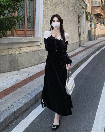 Real shot Xiaoxiangfeng velvet dress autumn and winter new splicing slimming high-end temperament long skirt