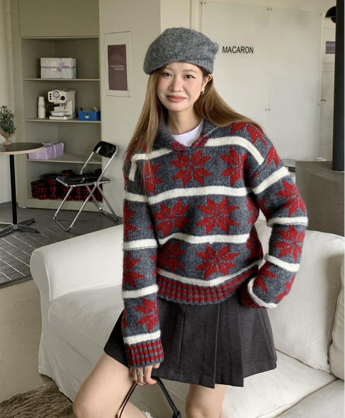 Real shot!  Contrast color design striped large lapel sweater, stylish, age-reducing and lazy style knitted top for women