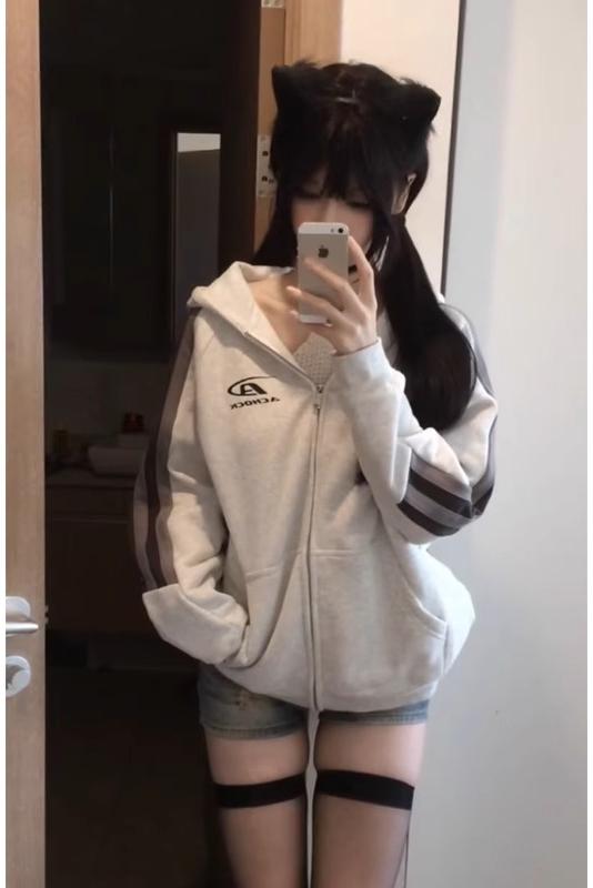 老6衣櫃複合銀狐絨拼接連帽衛衣女秋冬加絨加厚外套女
