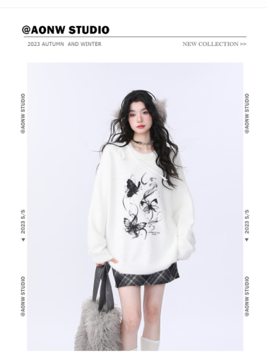 New autumn and winter niche design high-end ink butterfly strap sweater for women