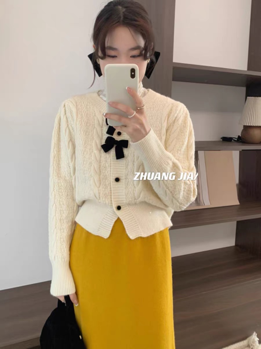 2023秋冬麻花紋蝴蝶結毛衣外套女韓版圓領修身洋氣針織開衫上衣潮
