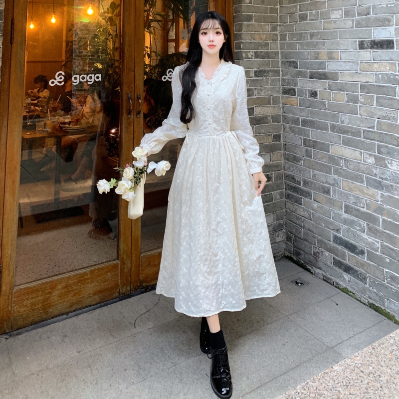 大碼女裝法式刺繡連衣裙秋溫柔氣質甜美在逃公主森系仙女初戀長裙