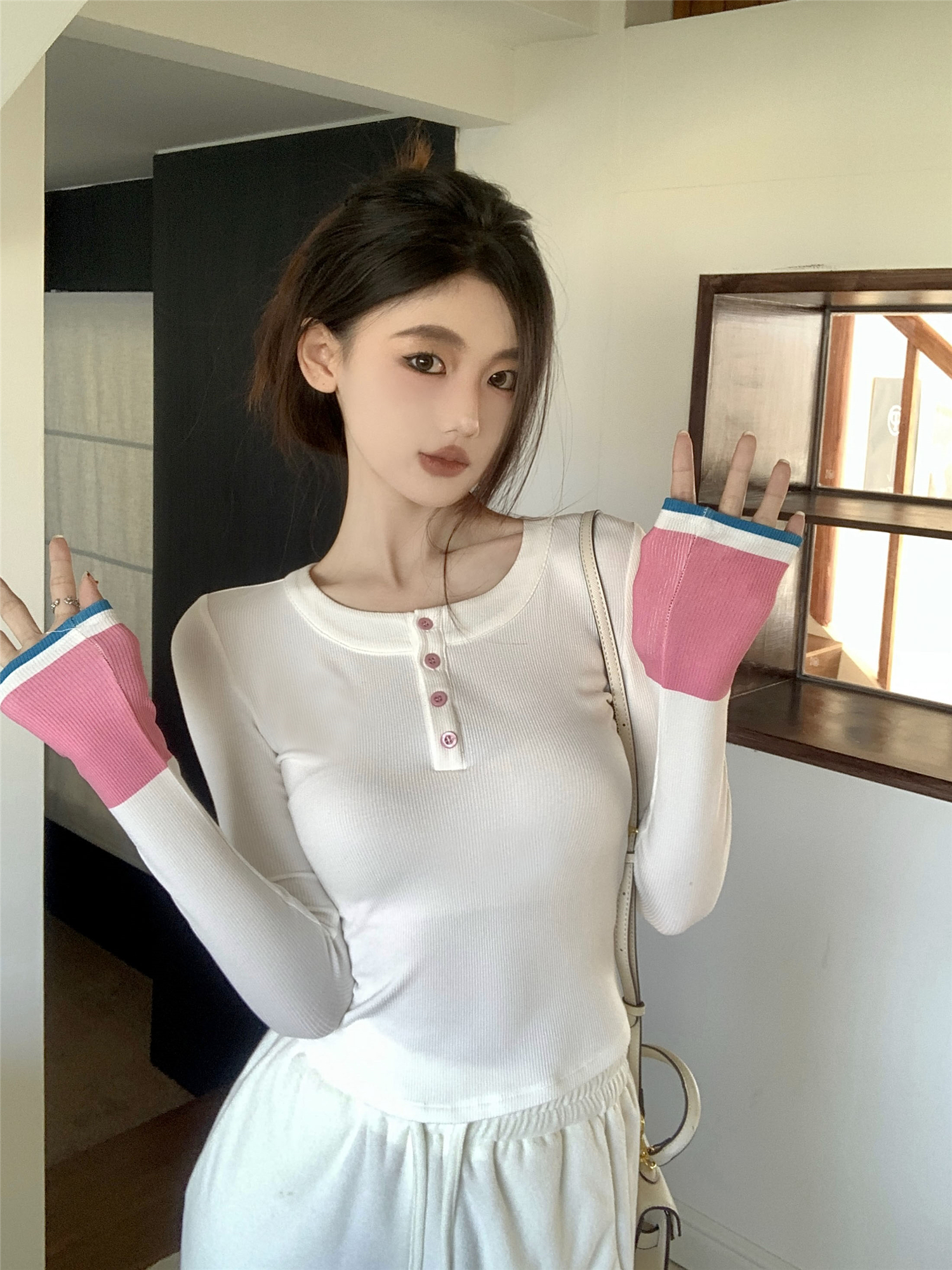 實拍~加絨磨毛撞色針織打底衫毛衣女秋冬季別致修身長袖上衣