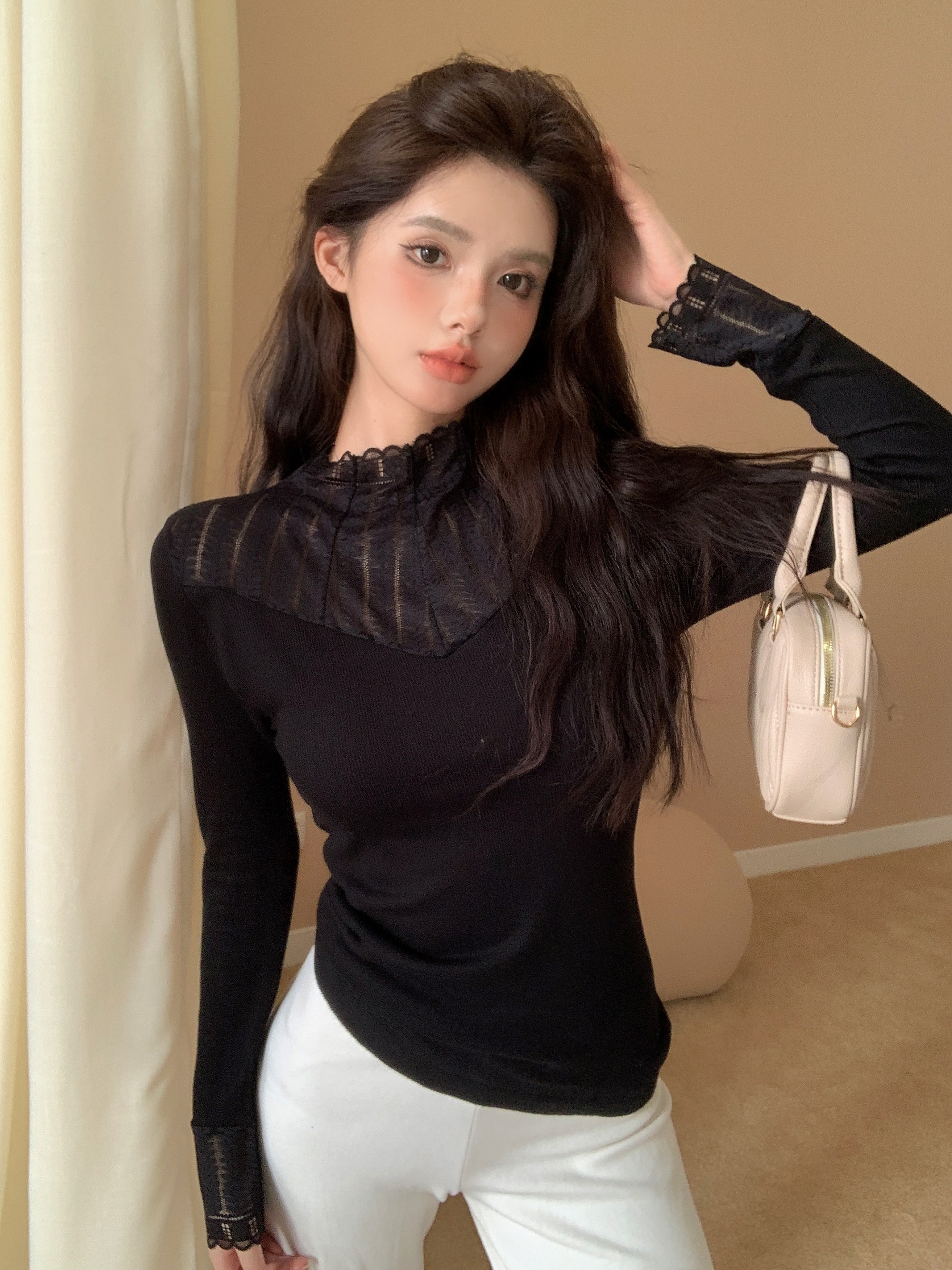 Real shot ~ Half turtleneck knitted bottoming shirt for women in autumn and winter plus velvet lace splicing slim slimming top trendy
