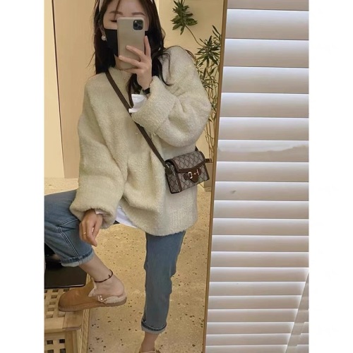 Round neck pullover alpaca sweater for women autumn and winter thickened winter chic and beautiful bottoming sweater