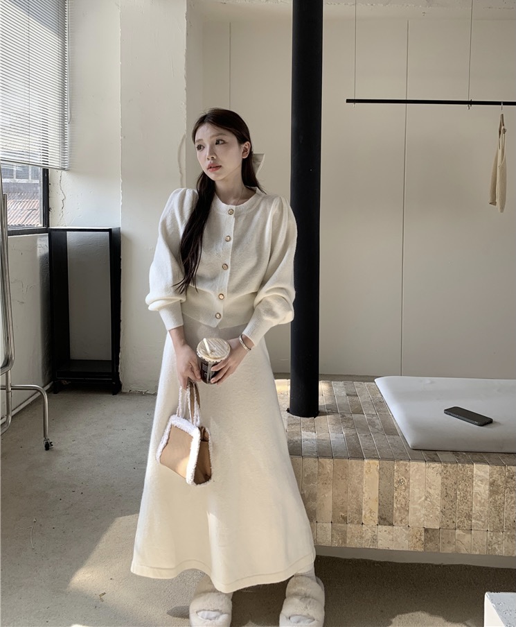 實拍~大碼女裝溫柔針織上衣+裙子時尚設計感顯瘦套裝兩件套女