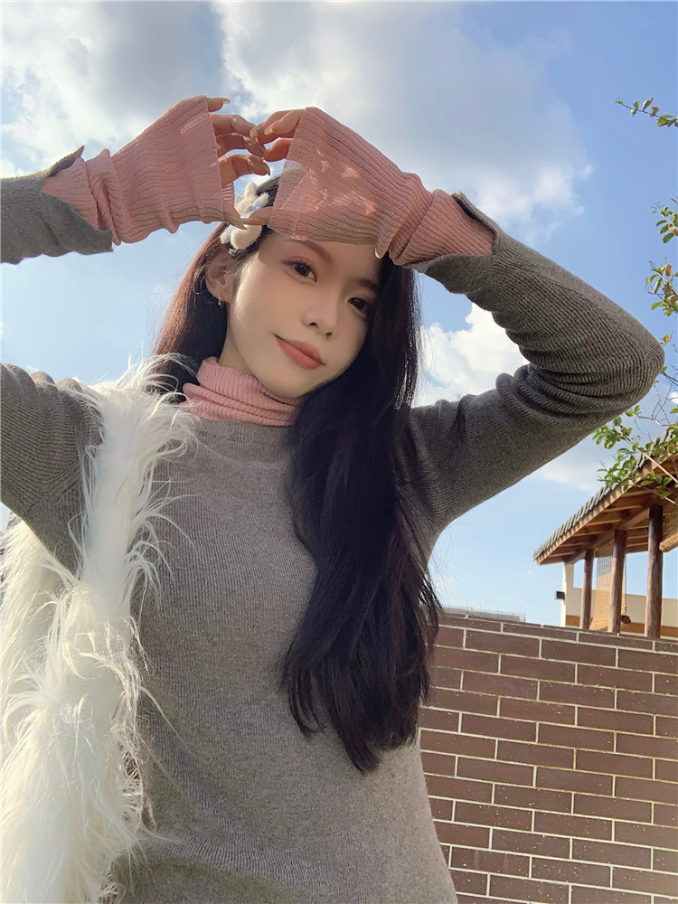 實拍~大碼秋新款簡約假兩件拼接撞色高領設計感針織衫毛衣女