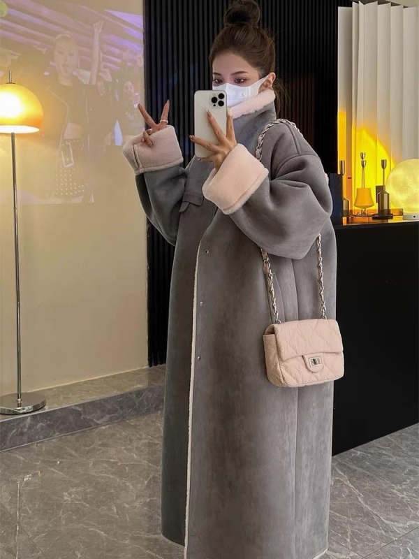 2023 Autumn and Winter New Eco-friendly Lamb Wool Jacket Women's Motorcycle Jacket Fur One-piece Faux Fur Long Warm Coat