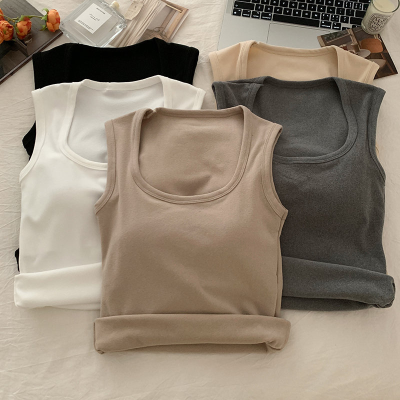 Real shot of German velvet thickened spontaneous tropical chest pad for autumn and winter slim fit inner wear top
