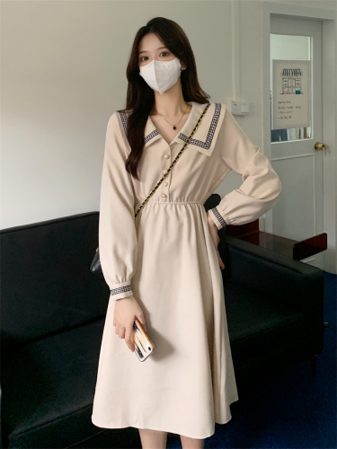 Actual shot 2023 new design V-neck Korean winter dress small women's mid-length skirt