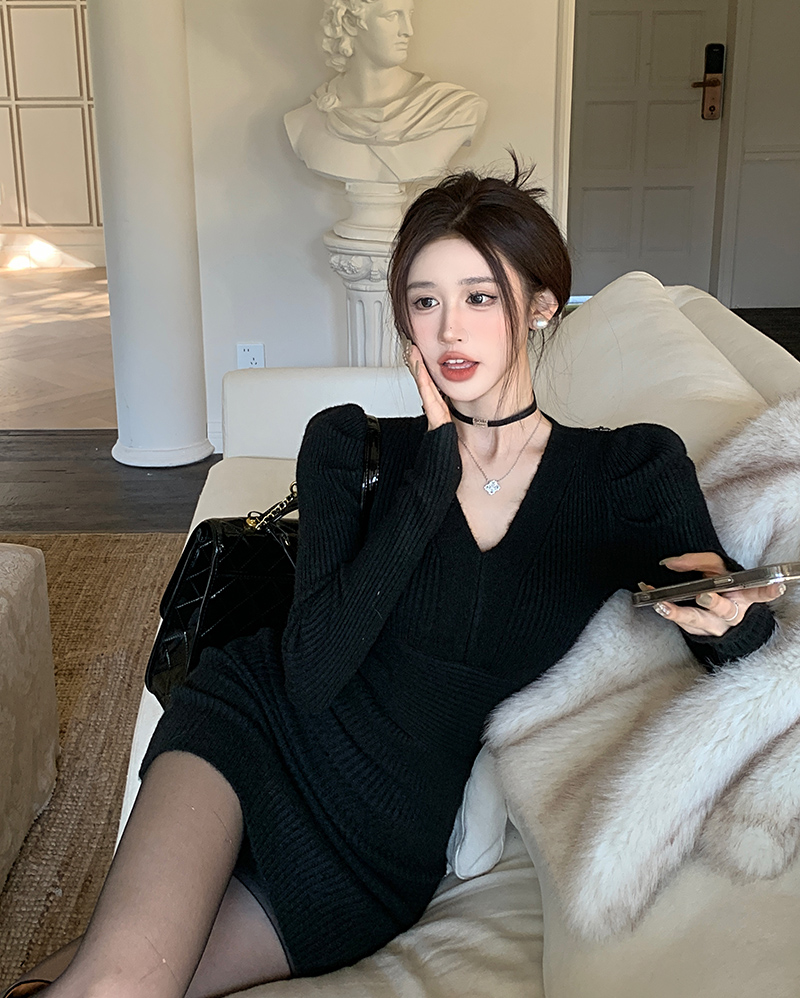 Real shot!  Knitted slimming v-neck bottoming sweater skirt with sexy tight hip-hugging dress for women 2357
