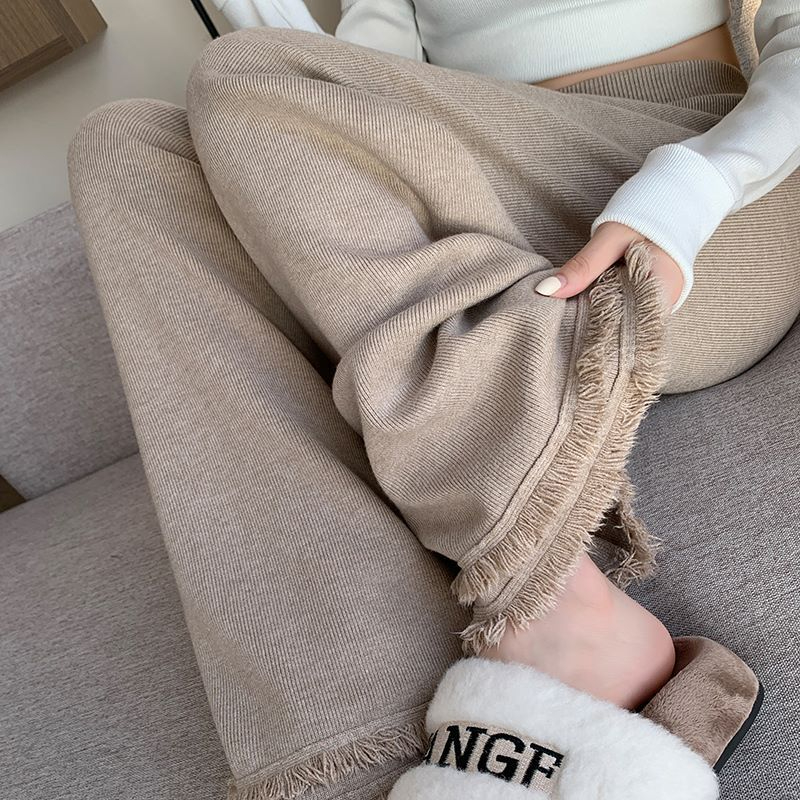 Soft glutinous rice towel pants for women in autumn and winter, thickened knitted wide-leg pants, high-waist drape, fringed edges, lazy walking pants