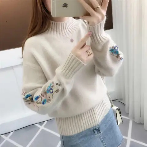 Half turtleneck long sleeve short embroidered sweater for women spring and summer 2023 new bottoming sweater warm top