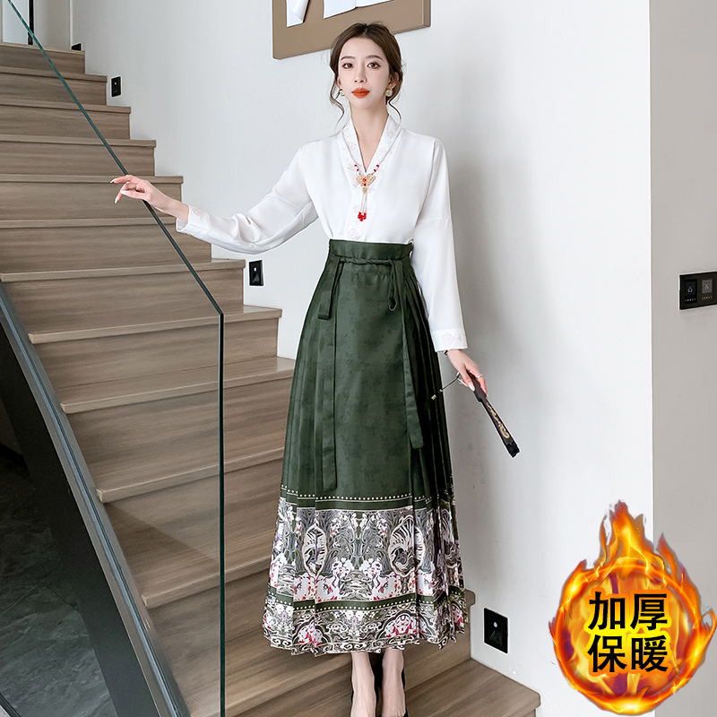 實拍君如月新國風白色上衣搭配馬面裙套裝裙冬漢服日常通勤小個子