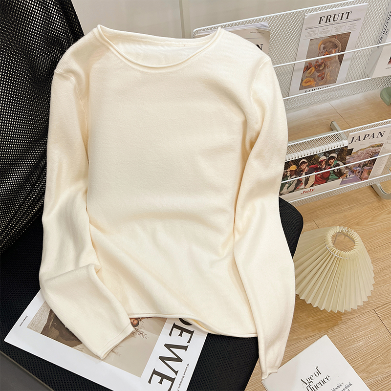 Real shot of curled round neck knitted sweater bottoming shirt for women in spring, autumn and winter, high-end soft and waxy loose casual top