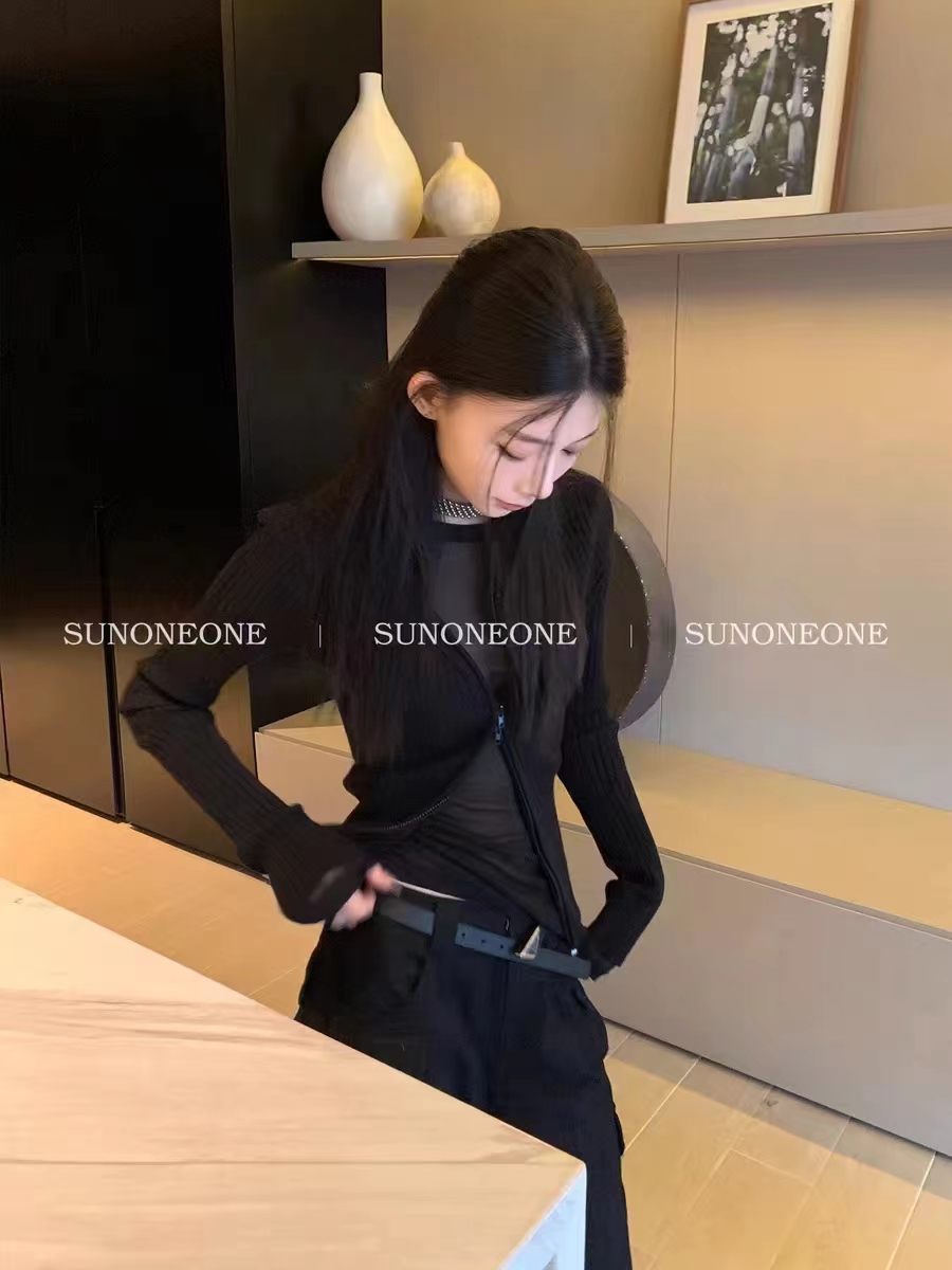 SUNONEONE Black Sweater Knitted Cardigan Jacket Women's Early Autumn 2023 New Lazy V-neck Top Long Sleeve