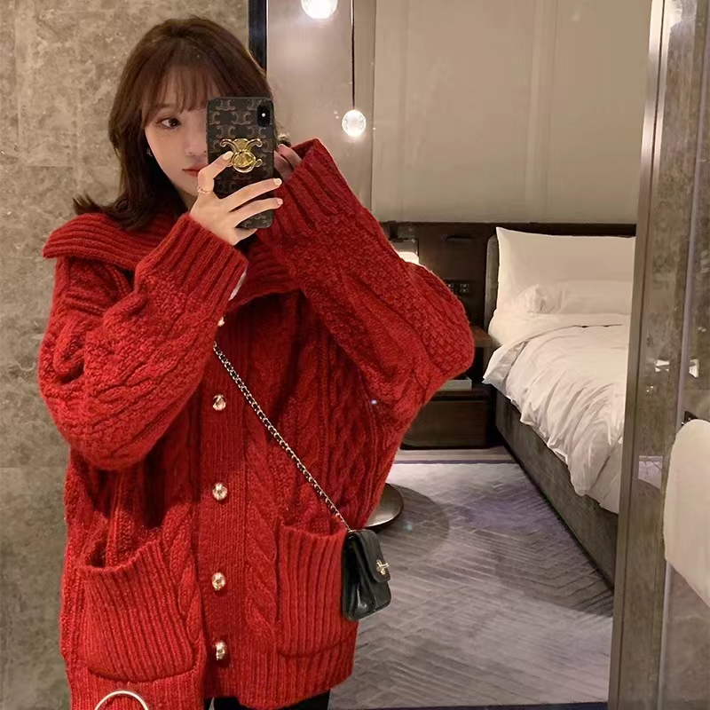 Hong Kong style large lapel thickened warm twist sweater 2023 new women's autumn and winter single-breasted cardigan jacket