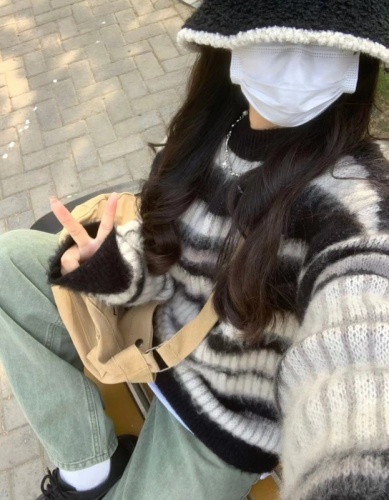 Soft waxy mohair sweater, lazy retro and high-end 2023 autumn and winter new style loose striped Japanese design for women