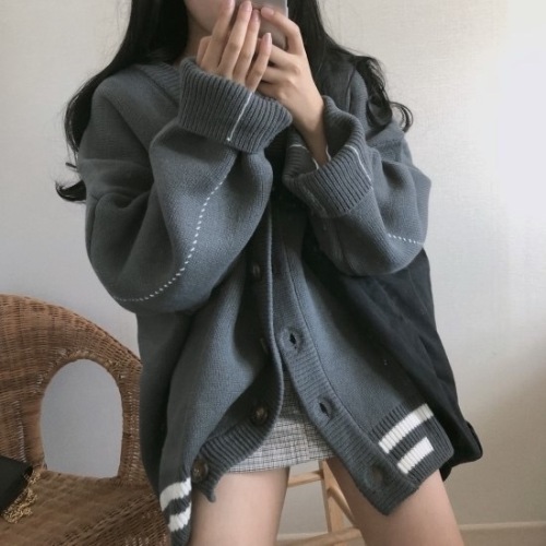 ins super hot sweater women's autumn and winter cardigan retro Hong Kong style chic knitted jacket trendy student loose top