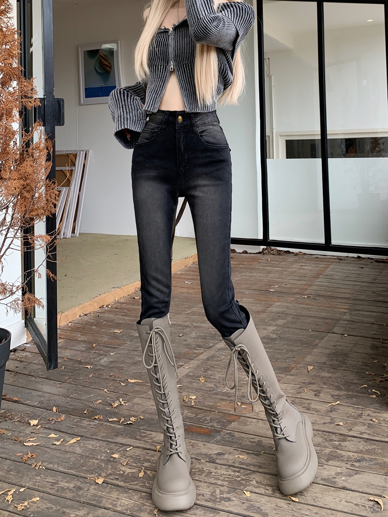 實拍#新款彈力牛仔長褲女設計感後袋繡花修身鉛筆褲子