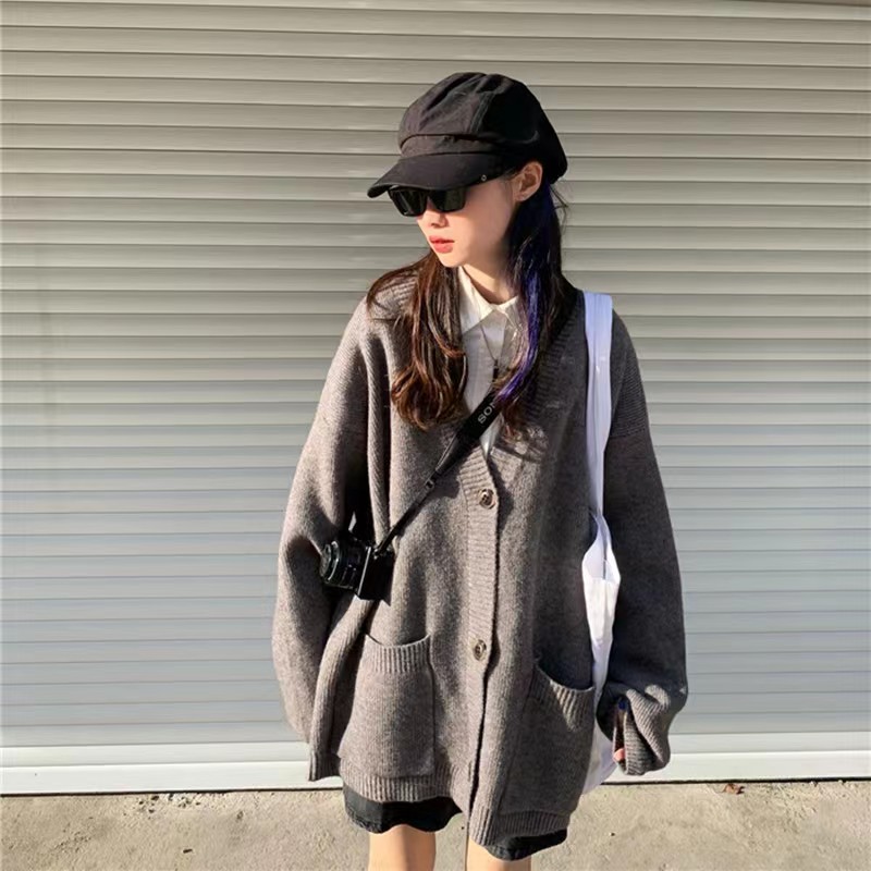 2023 College Style V-neck Knitted Cardigan Female Student Loose Versatile Big Pocket Thickened Sweater Jacket