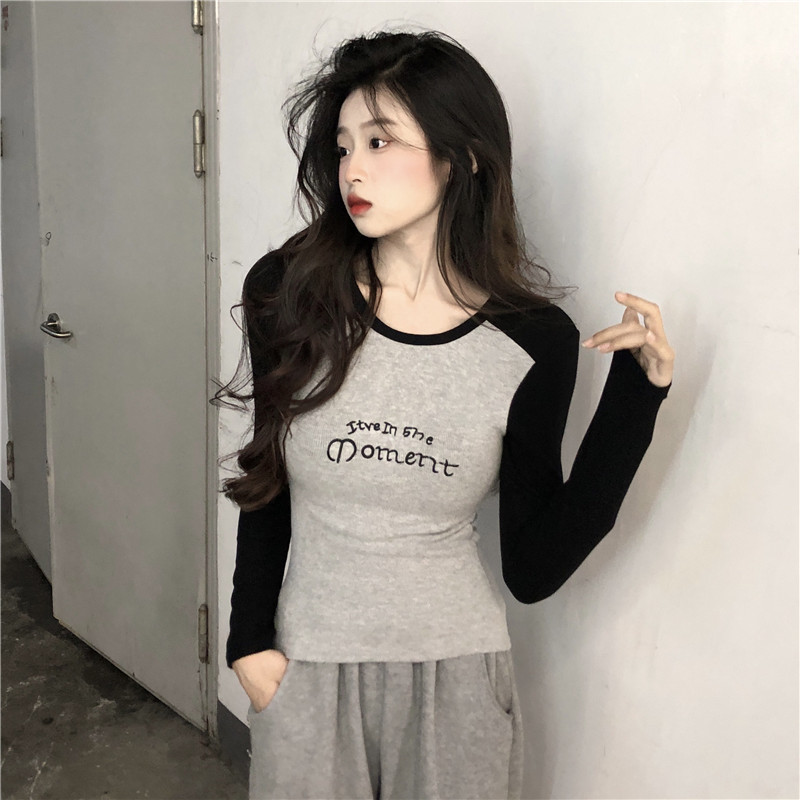 實拍2023秋冬新款美式復古打底衫小眾設計撞色繡花長袖T恤