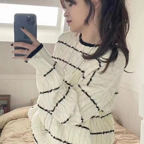 Korean style loose color block crew neck striped twist pullover sweater