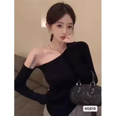 性感短款一字肩長袖女秋季設計感不規則露肩純欲辣妹針織百搭上衣