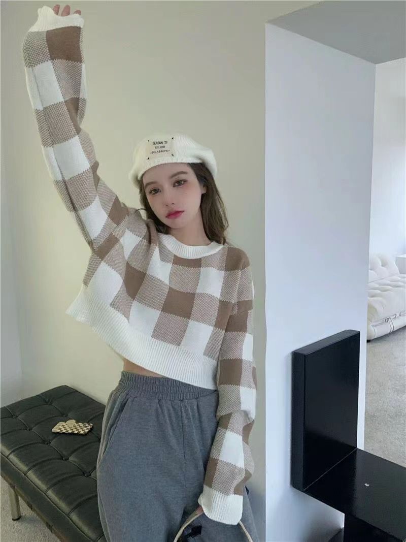 Checkerboard short knitted sweater for women 2023 new autumn and winter Korean version loose and versatile long-sleeved lazy style soft waxy top