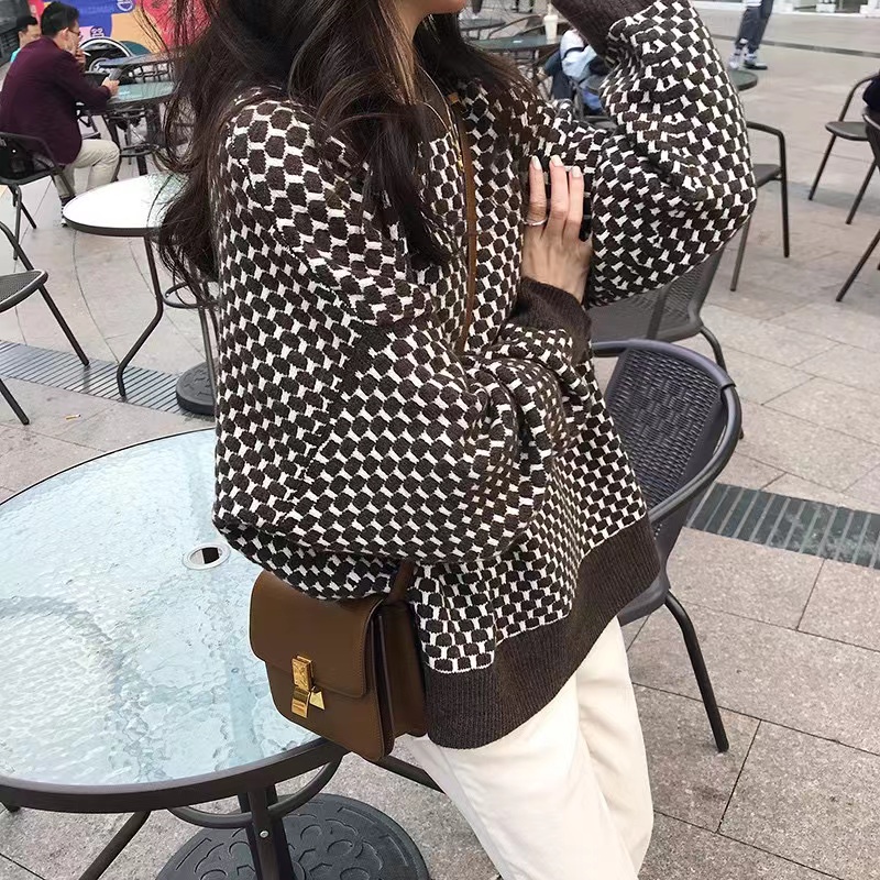 Korean Dongdaemun Internet celebrity high-end retro socialite soft and waxy loose plaid sweater
